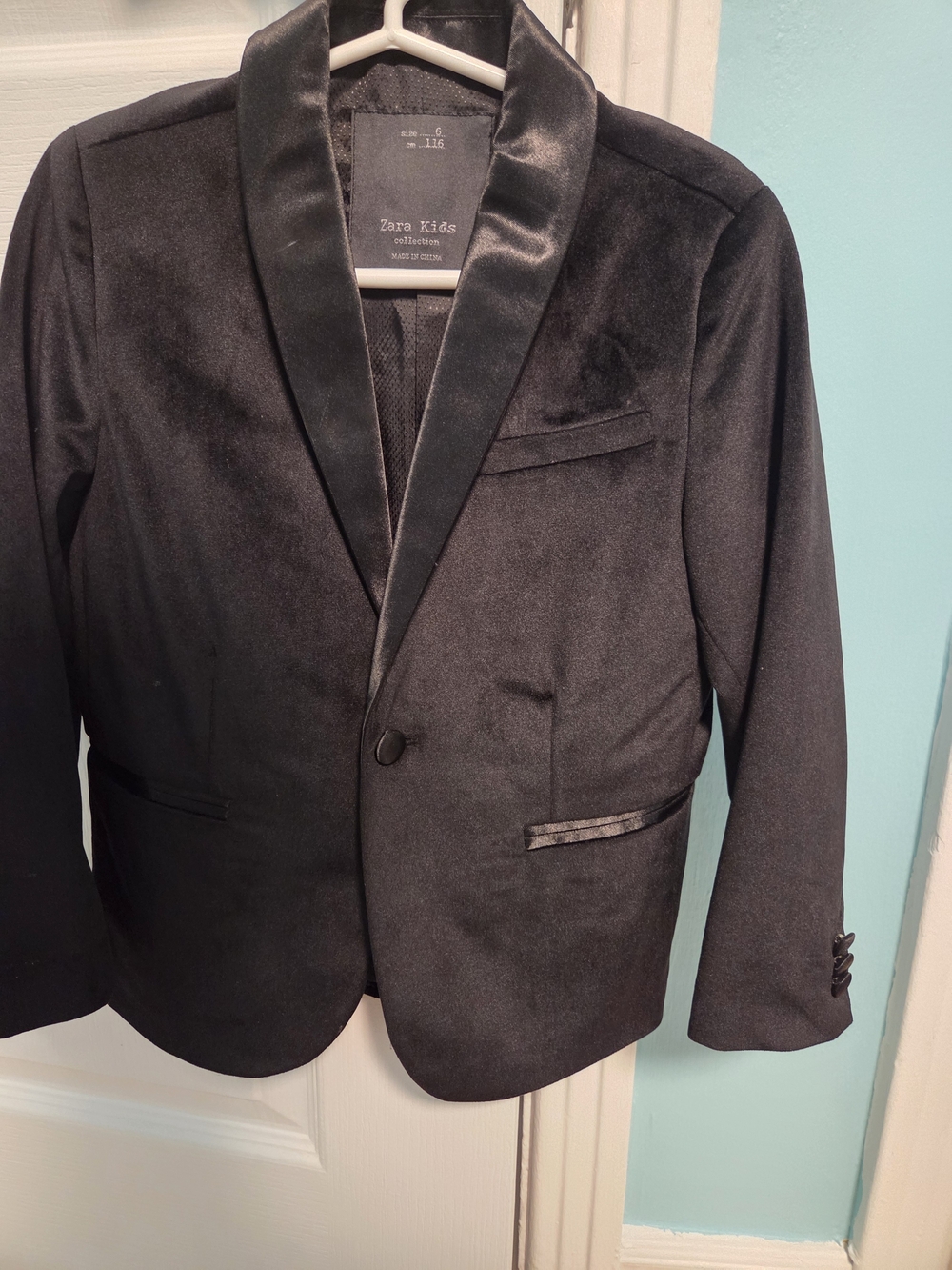 Zara Kids Black Velvet Blazer with Satin Lapel